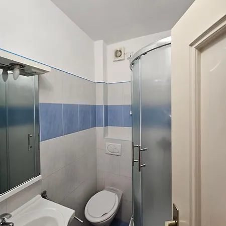 Stegic Apartment *