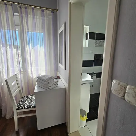 Stegic Apartment