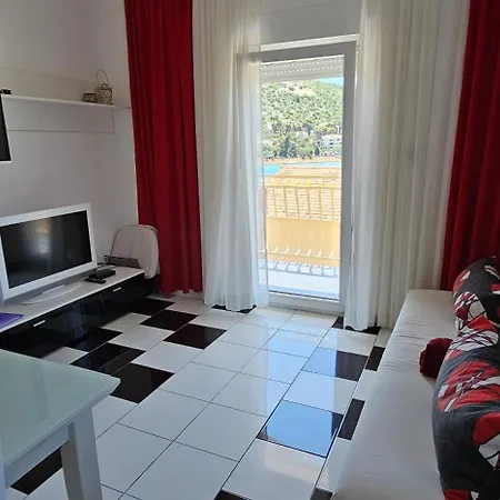 Stegic Apartment *